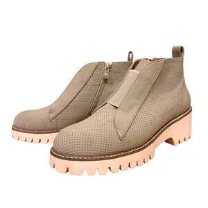 Windsor Taupe Perforated Ankle Boots Chunky Lug Sole Size 6